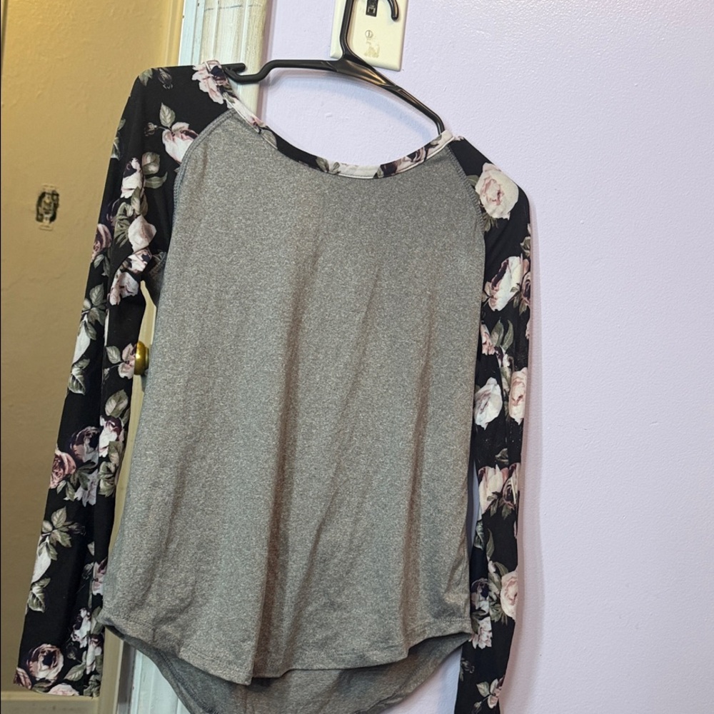 Floral Raglan Long-Sleeve Top - Gray with Black Floral Sleeves